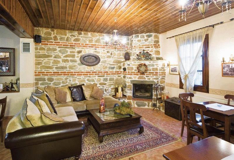 Villa Kastanodasos Emporio  Екстериор снимка