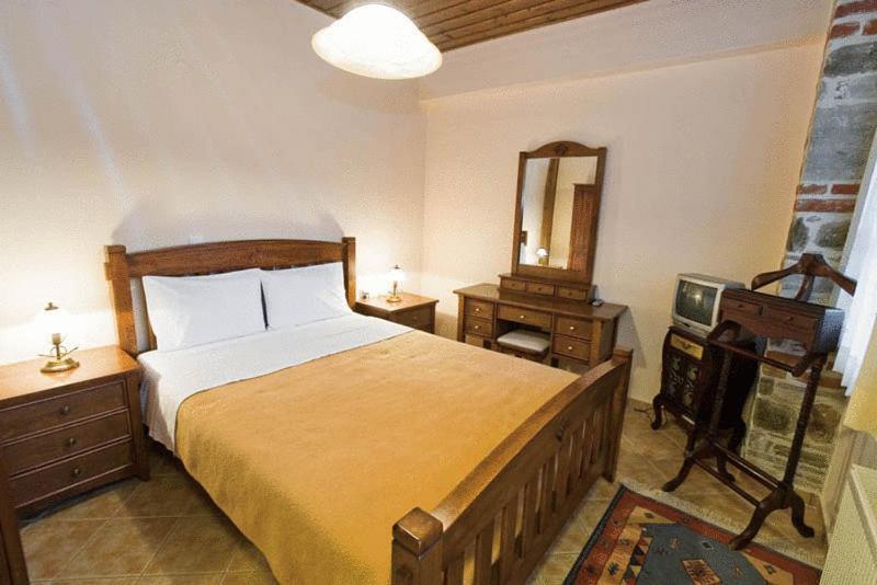 Villa Kastanodasos Emporio  Стая снимка
